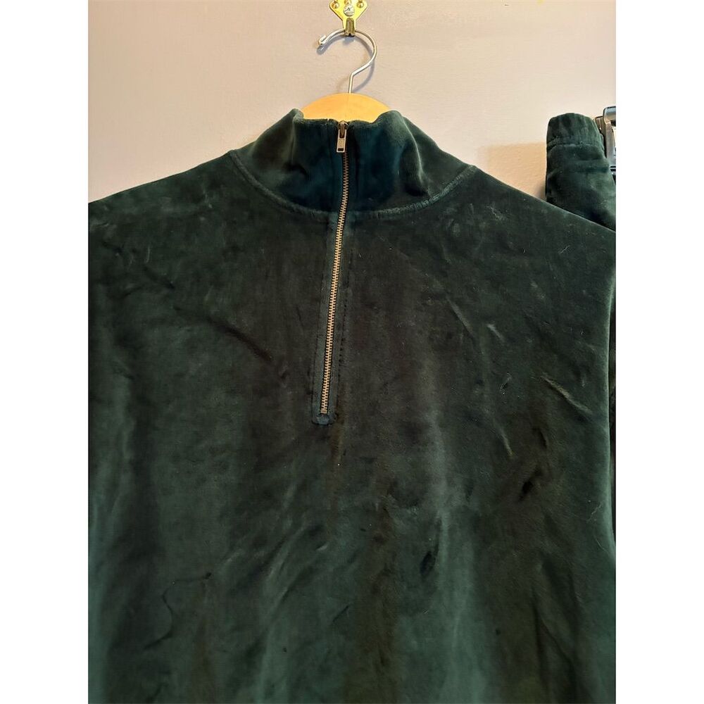 Jones Wear Women's 2 Piece Green Velour Set M Casual Long Sleeve - Picture 2 of 10